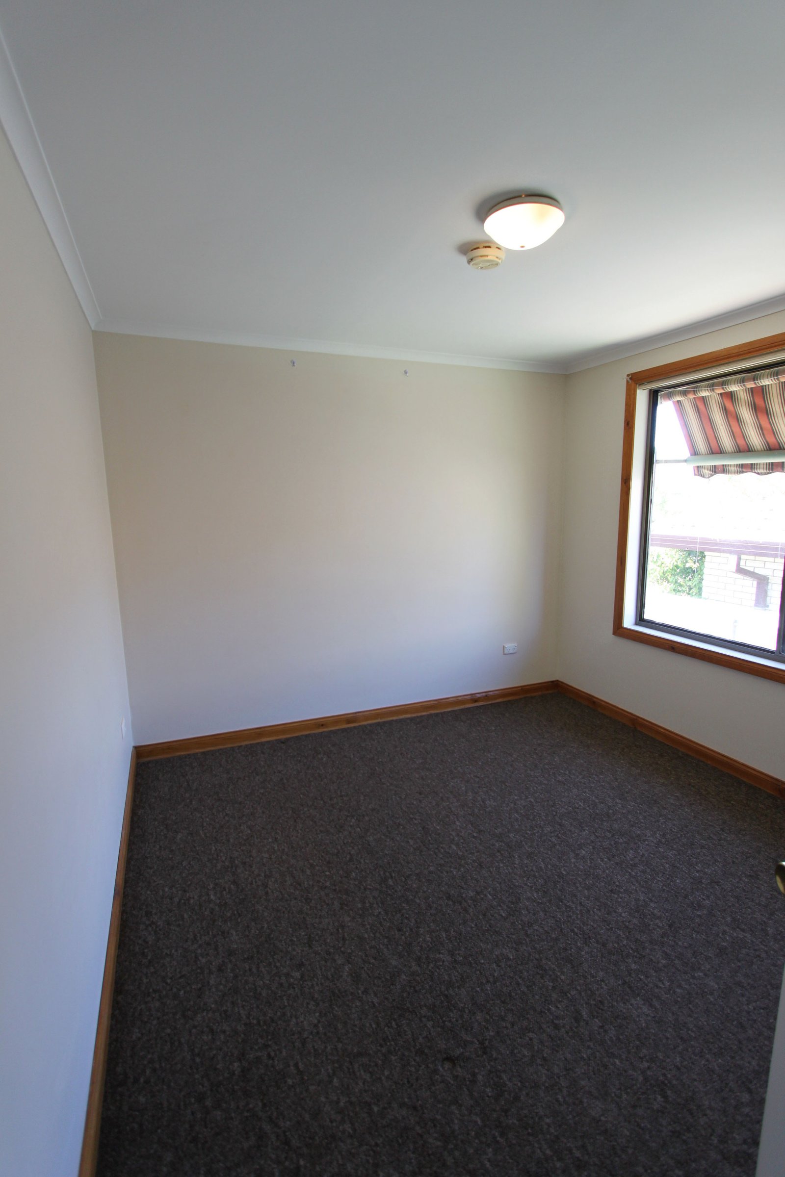 76 Albury Street TUMBARUMBA 6