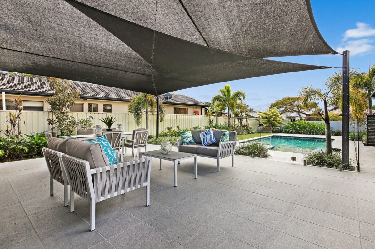 76 Barrier Reef Drive Mermaid Waters 11