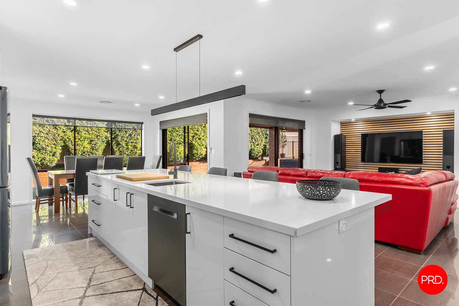 76 Bassett Drive STRATHFIELDSAYE 6