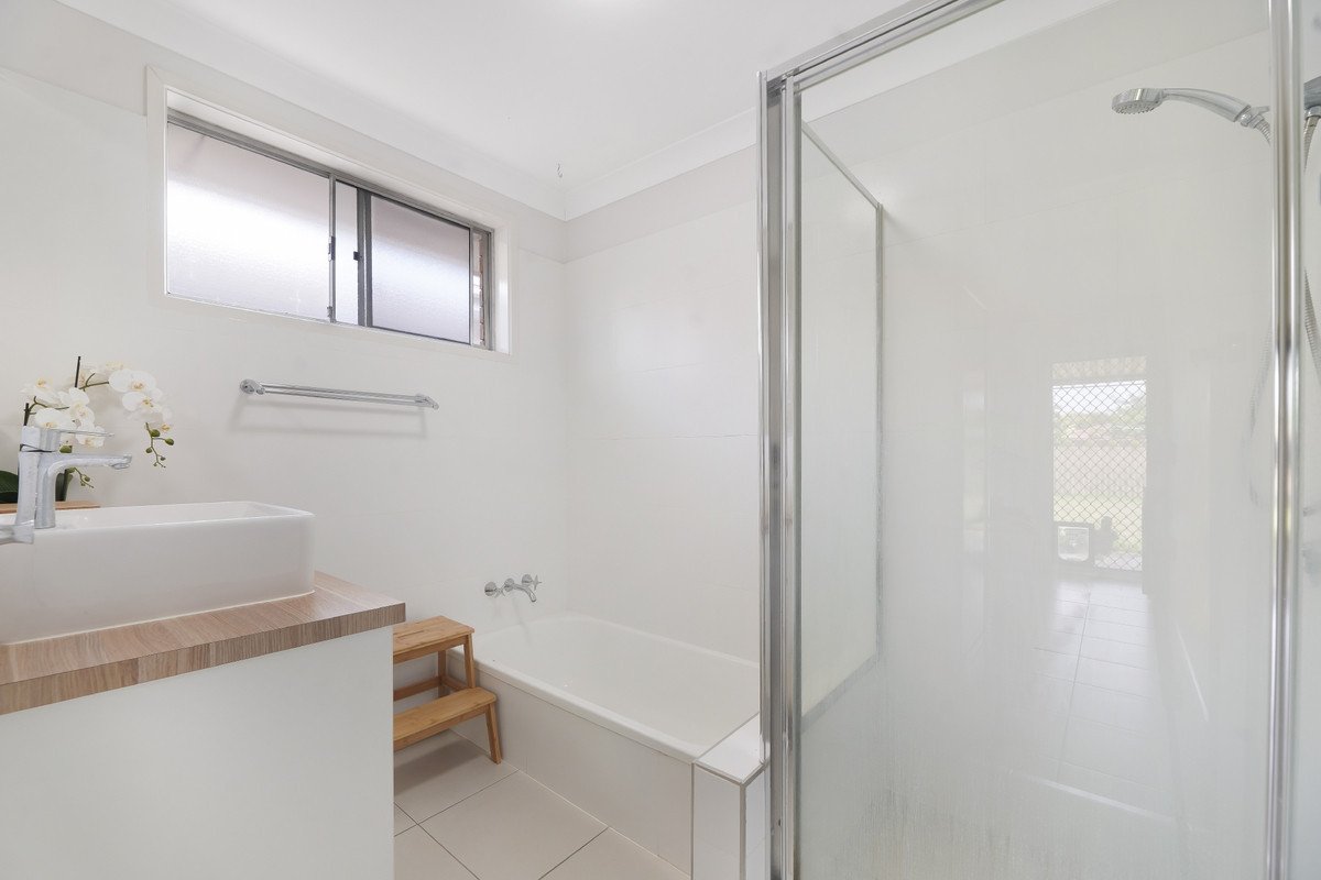 76 Chainey Avenue Miami 8