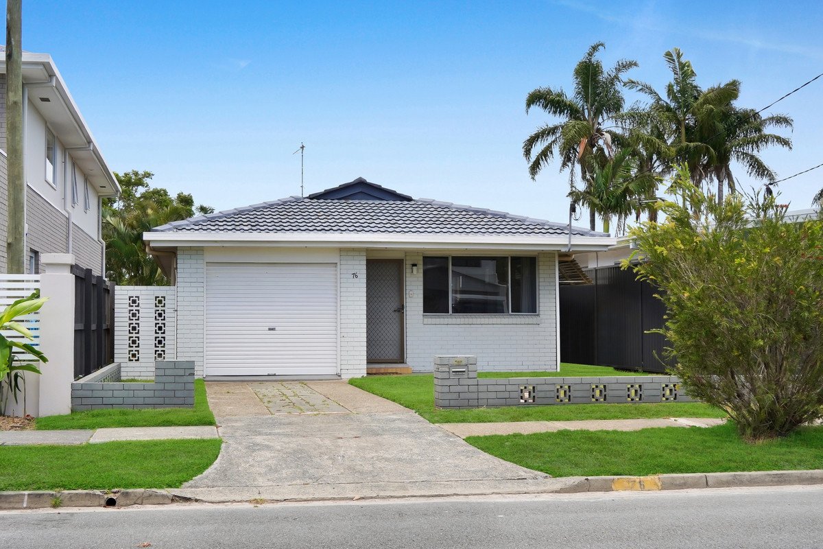 76 Chainey Avenue Miami 14