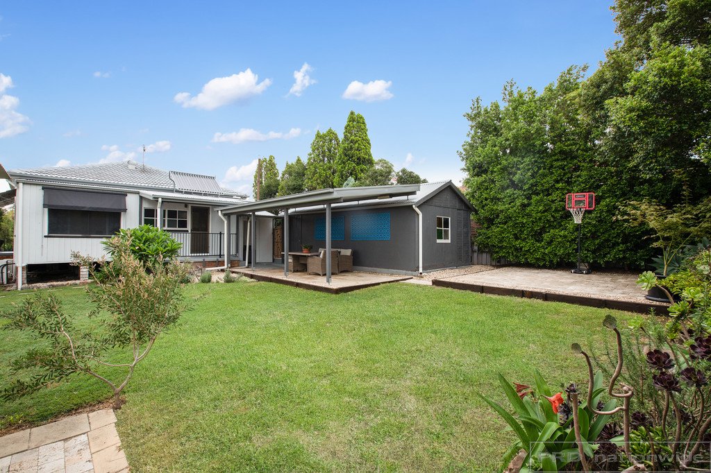 76 Collinson Street TENAMBIT 5