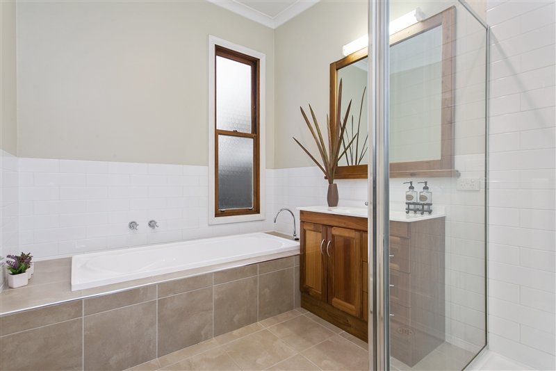 76 Condon Street KENNINGTON 6