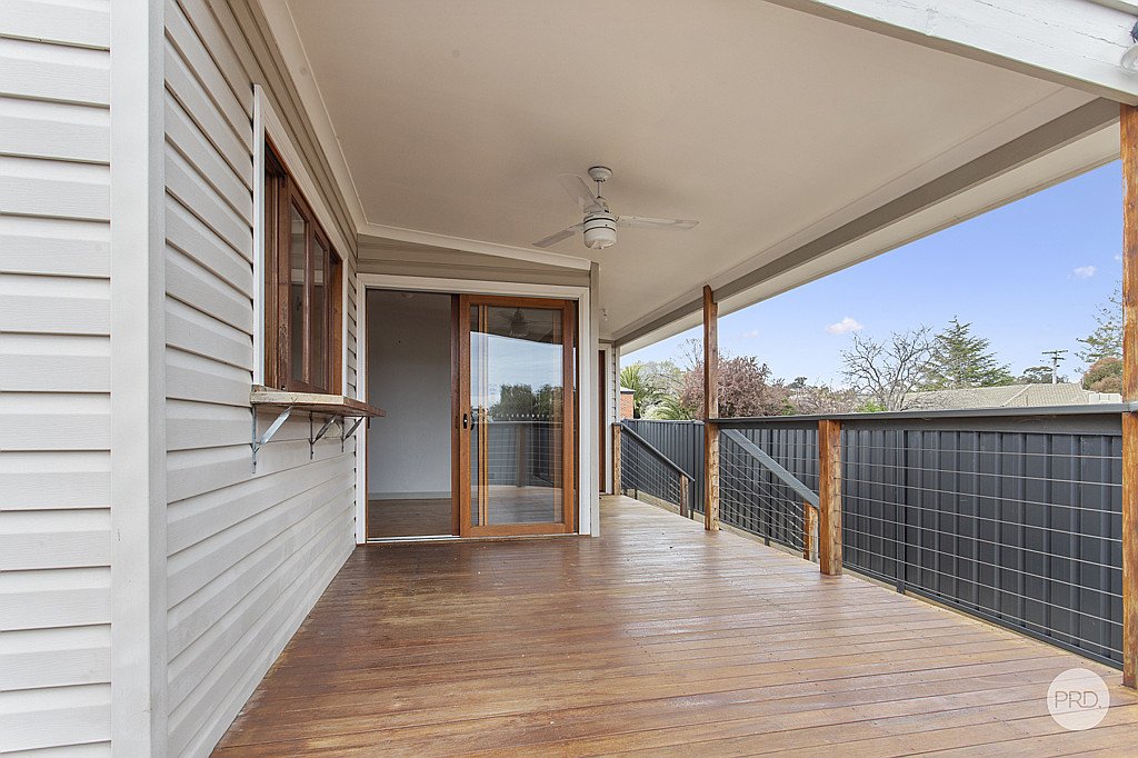 76 Condon Street KENNINGTON 10