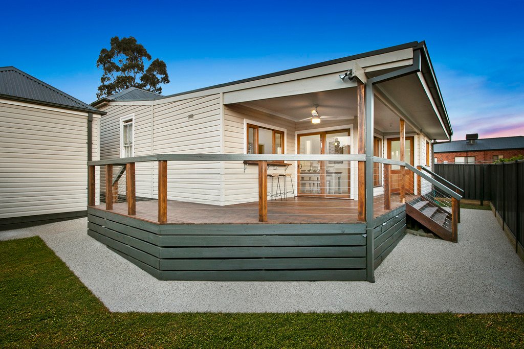 76 Condon Street KENNINGTON 11