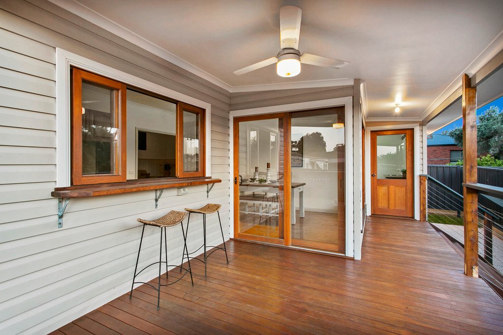 76 Condon Street KENNINGTON 12