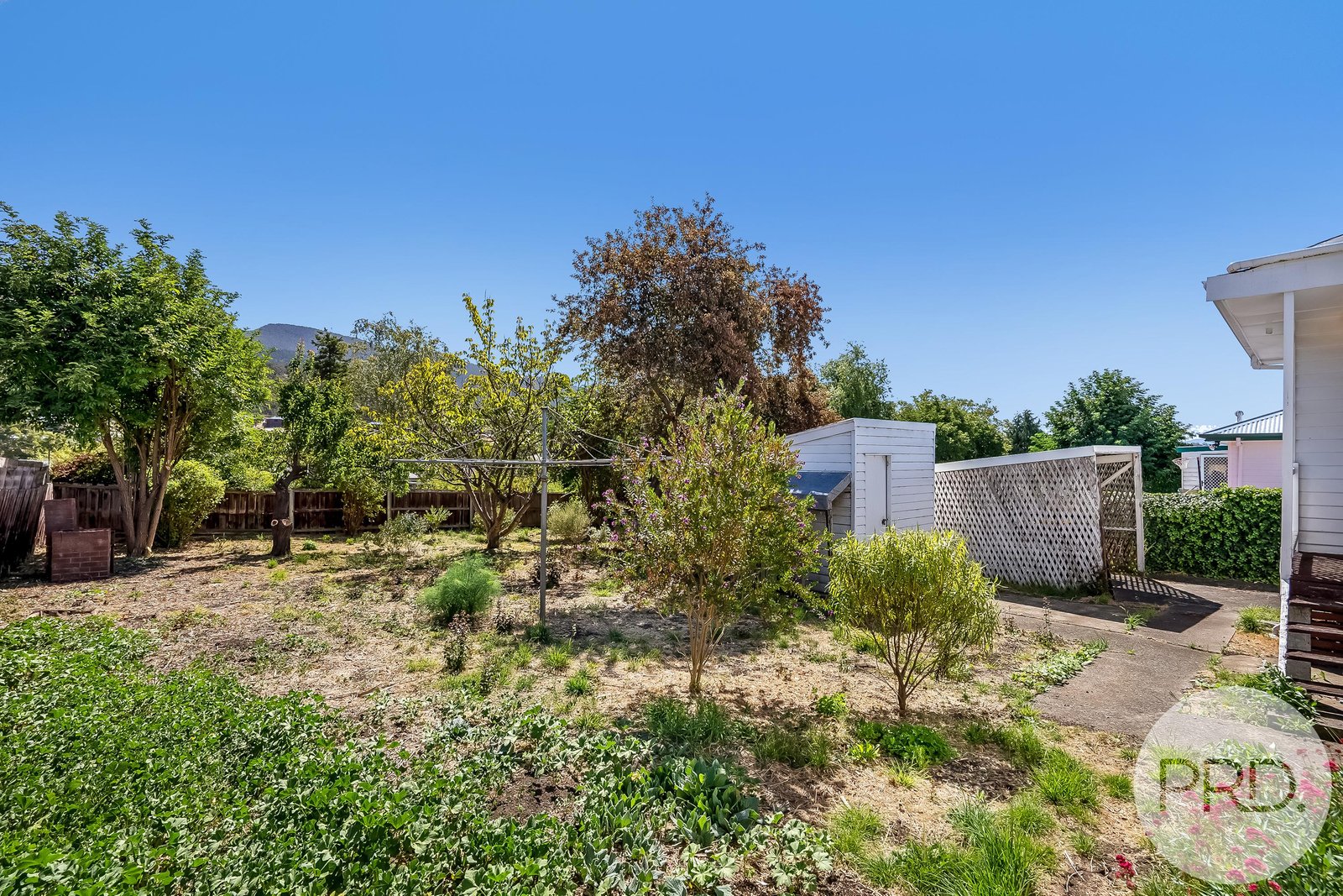 76 Corranga Drive CHIGWELL 17