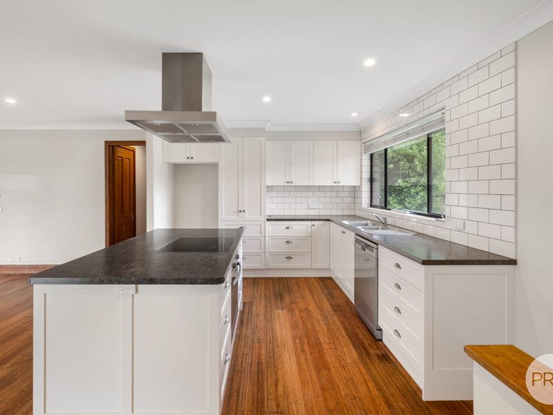 76 Davies Avenue SPRINGWOOD 5