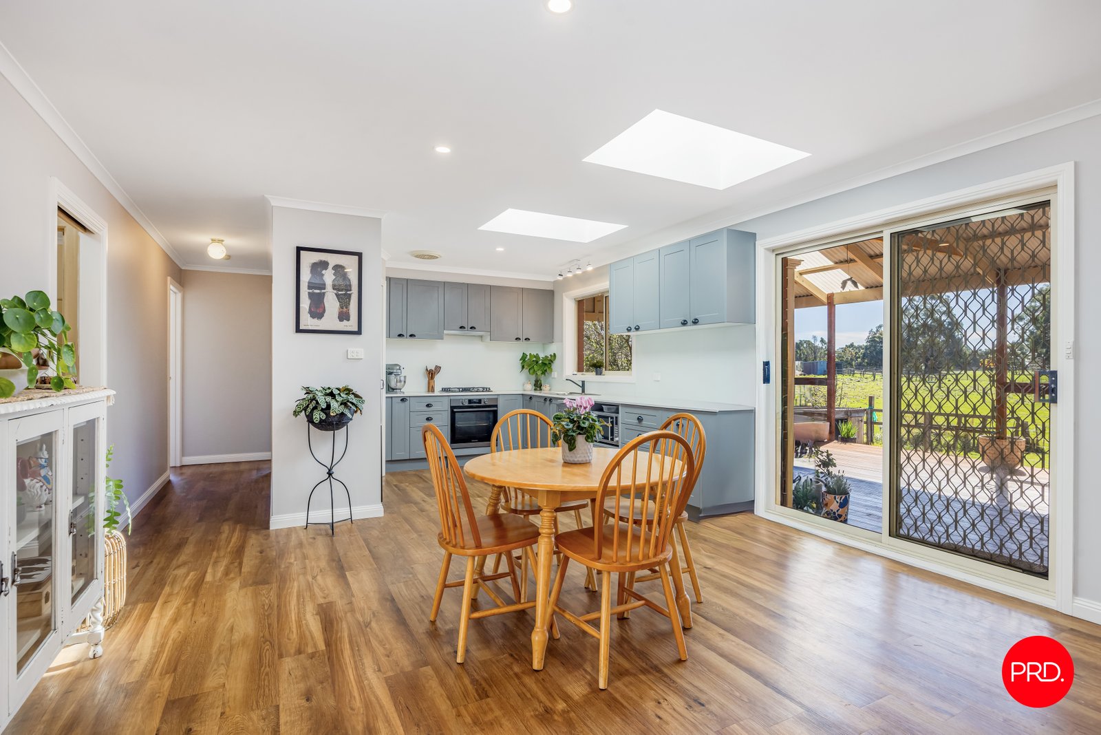 76 Fairbairn Place KYNETON 3