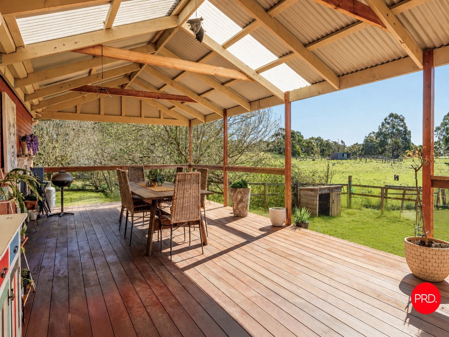 76 Fairbairn Place KYNETON 13