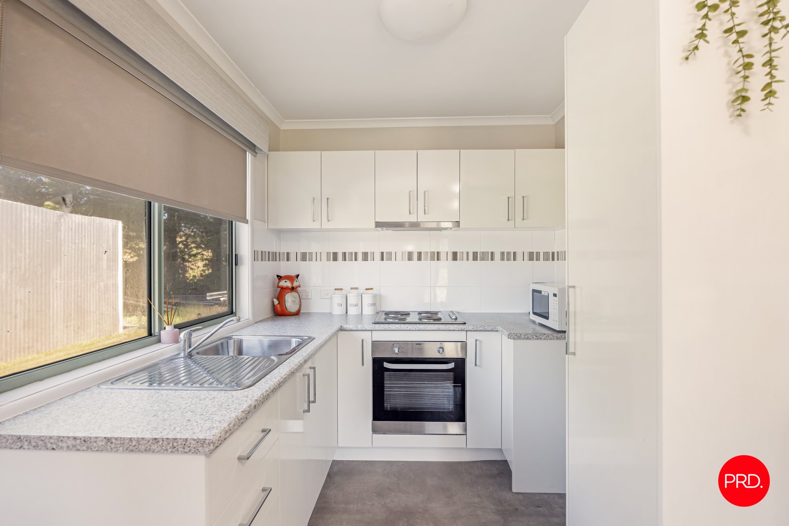 76 Fairbairn Place KYNETON 17