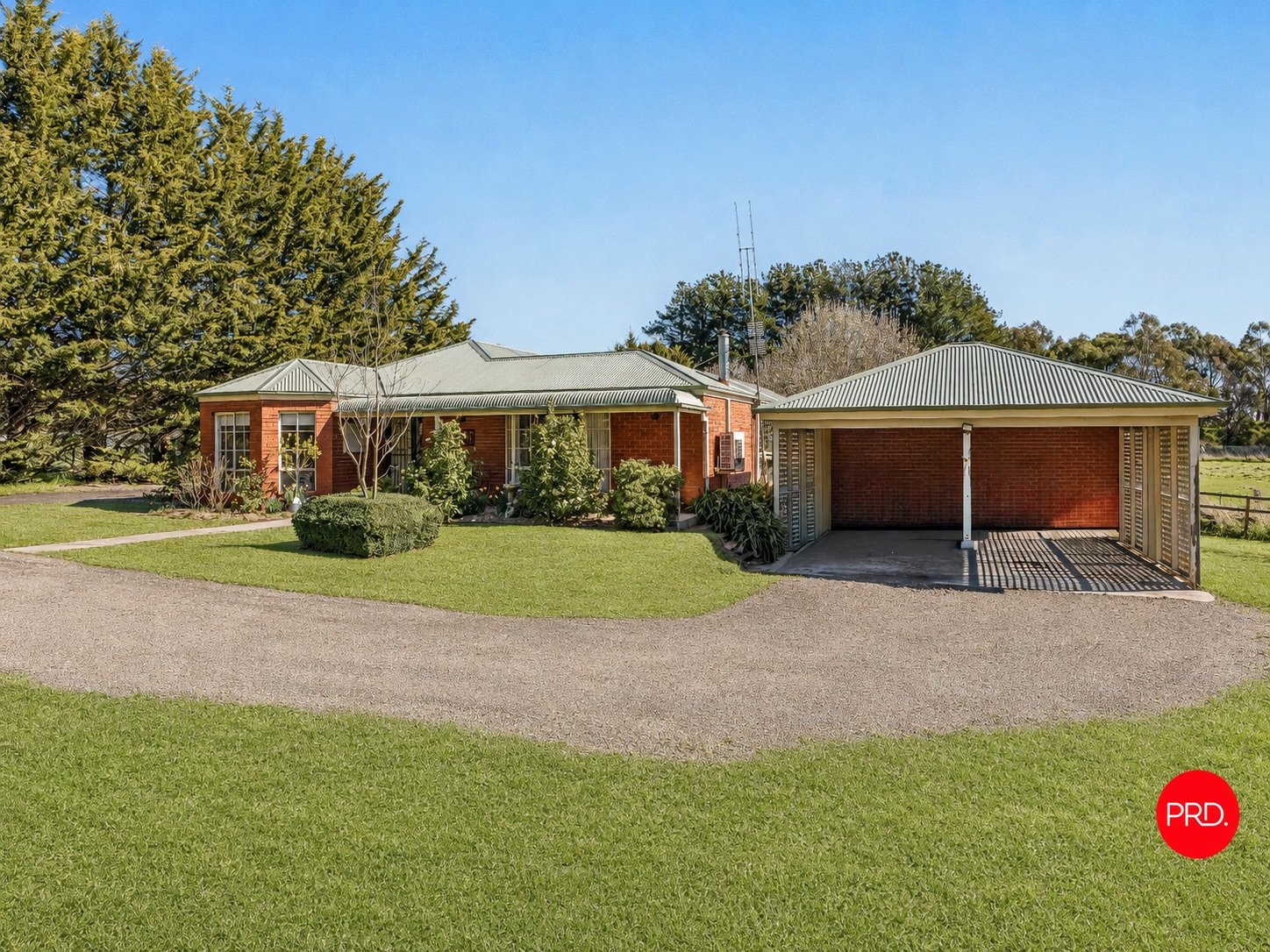 76 Fairbairn Place KYNETON 25