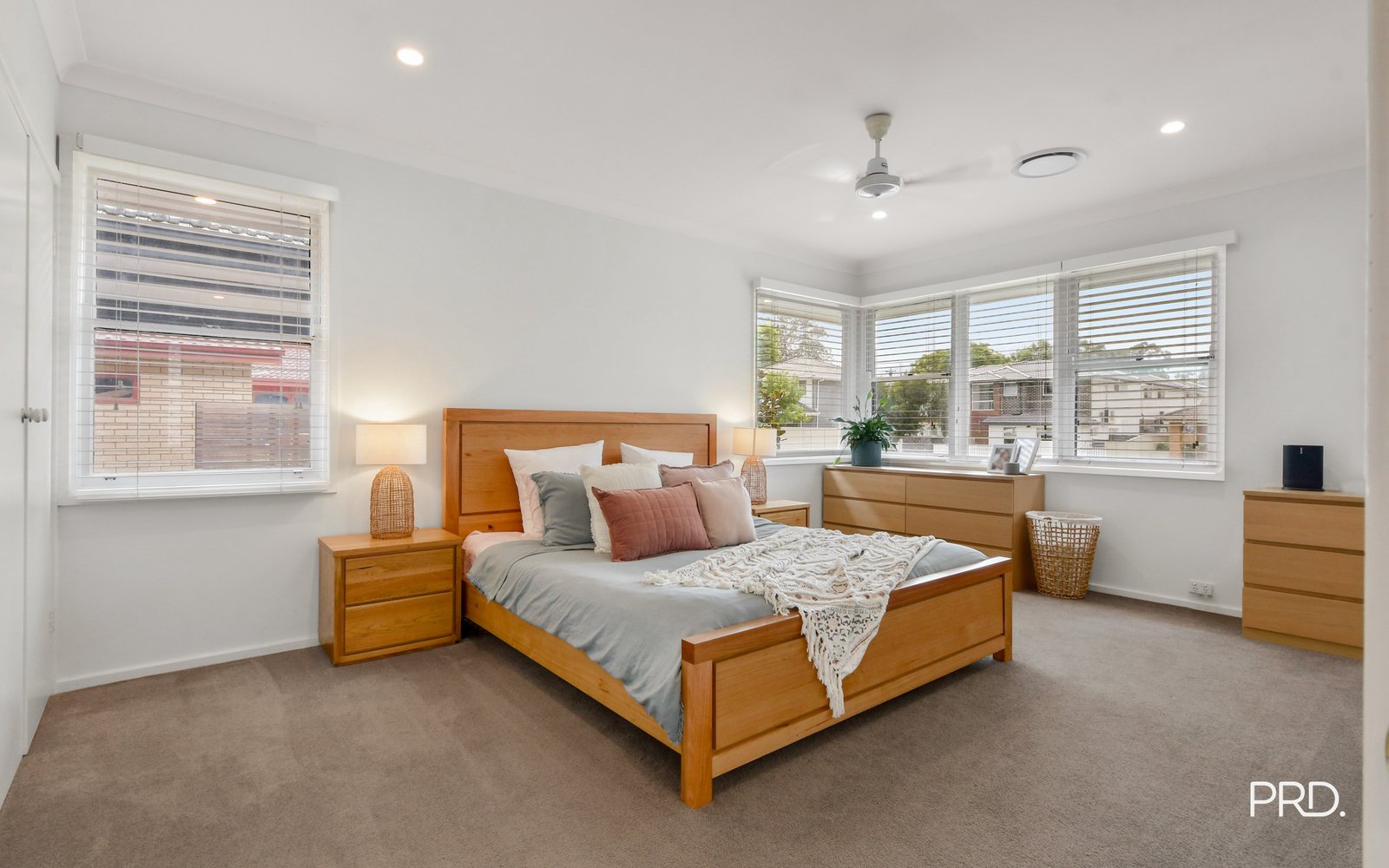 76 Forbes St  Emu Plains 9