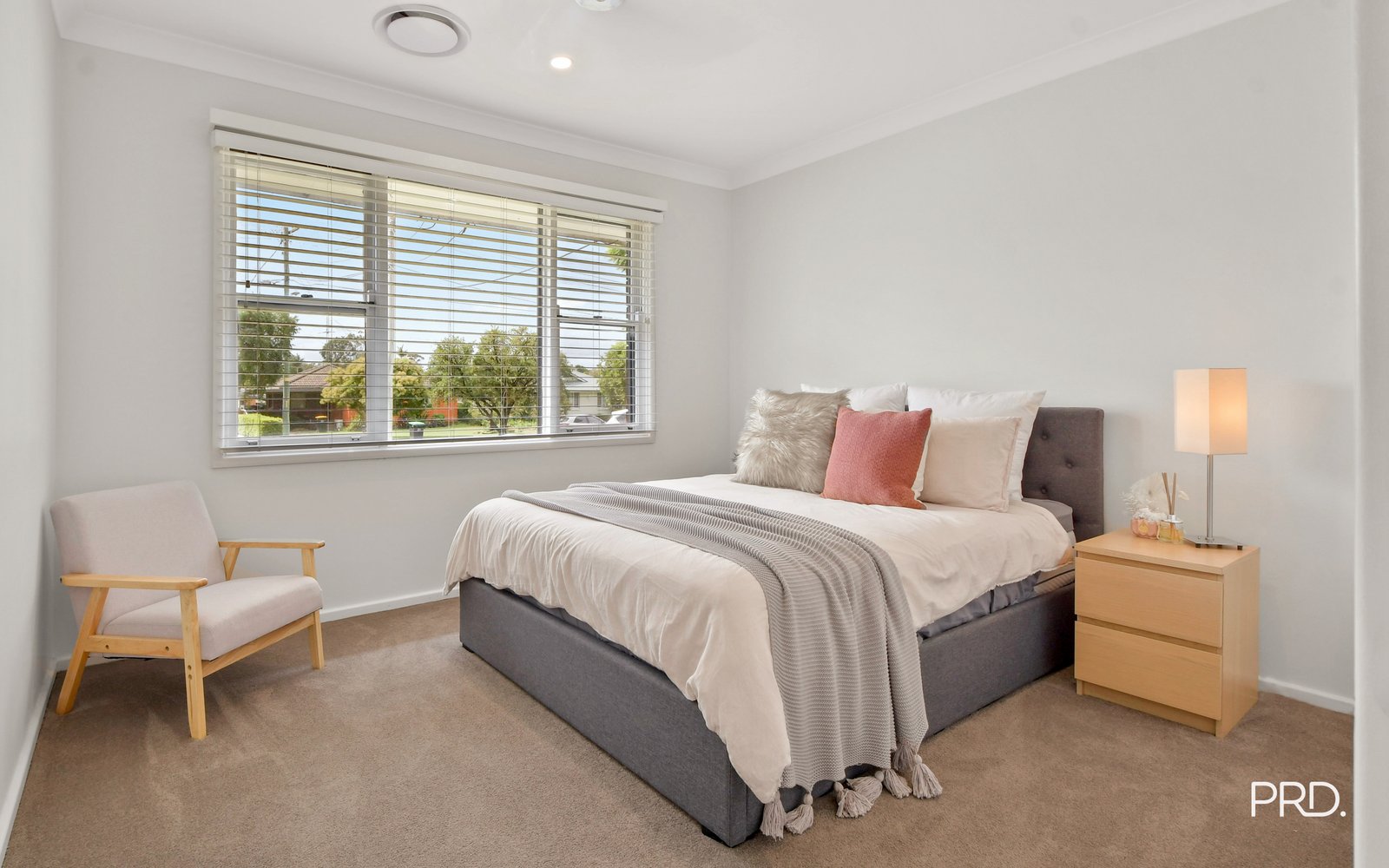 76 Forbes St  Emu Plains 9