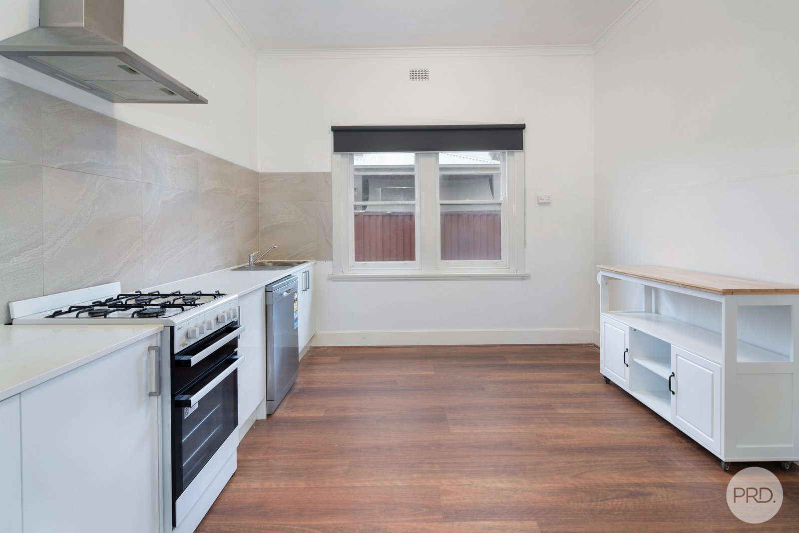 76 Grant Street SEBASTOPOL 4