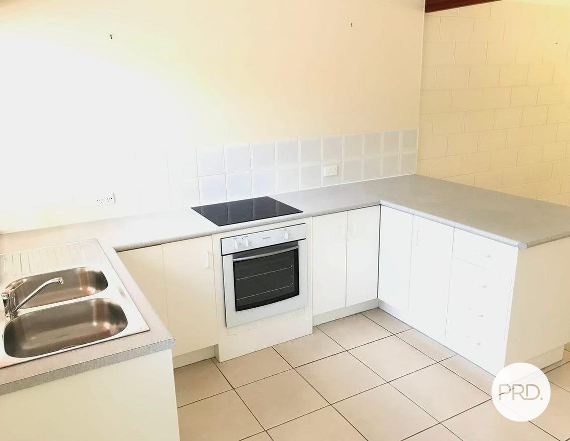 7/6 Hampton Drive TANNUM SANDS 4