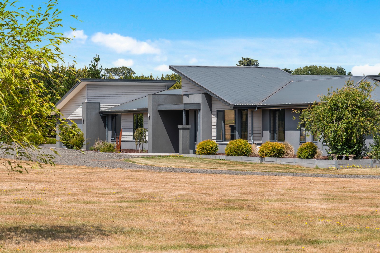 Real Estate and Property in 76 Harts Lane, Kyneton, VIC