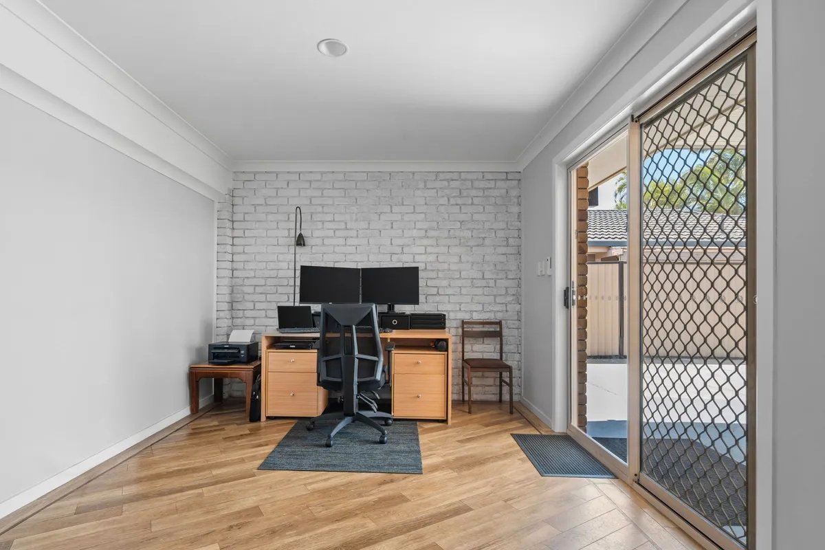 76 Hickey Way Carrara  CARRARA 10
