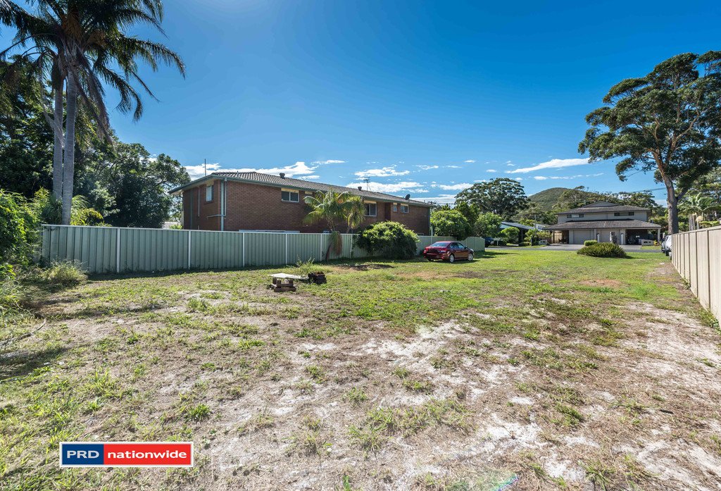 76 Horace Street SHOAL BAY 3