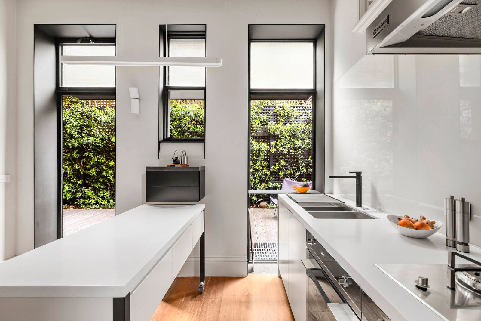 Real Estate and Property in 76 Hotham Street, East Melbourne, VIC