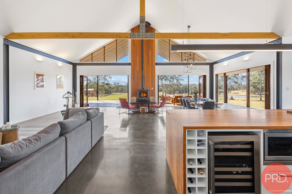 76 James Lane BISHOPS BRIDGE 3