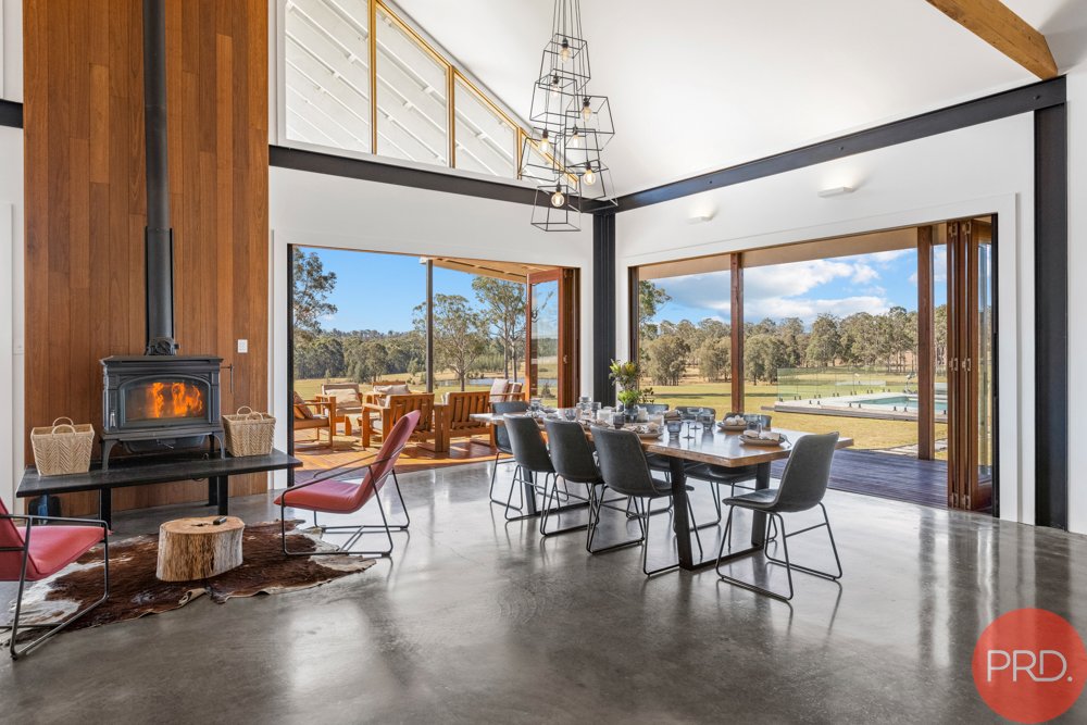 76 James Lane BISHOPS BRIDGE 9