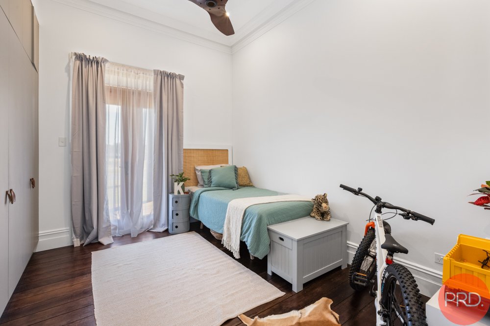 76 James Lane BISHOPS BRIDGE 20