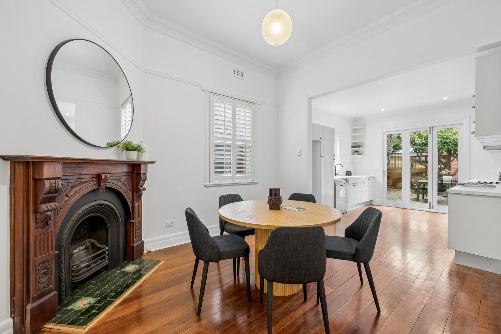 Gallery: 76 Kambrook Road
