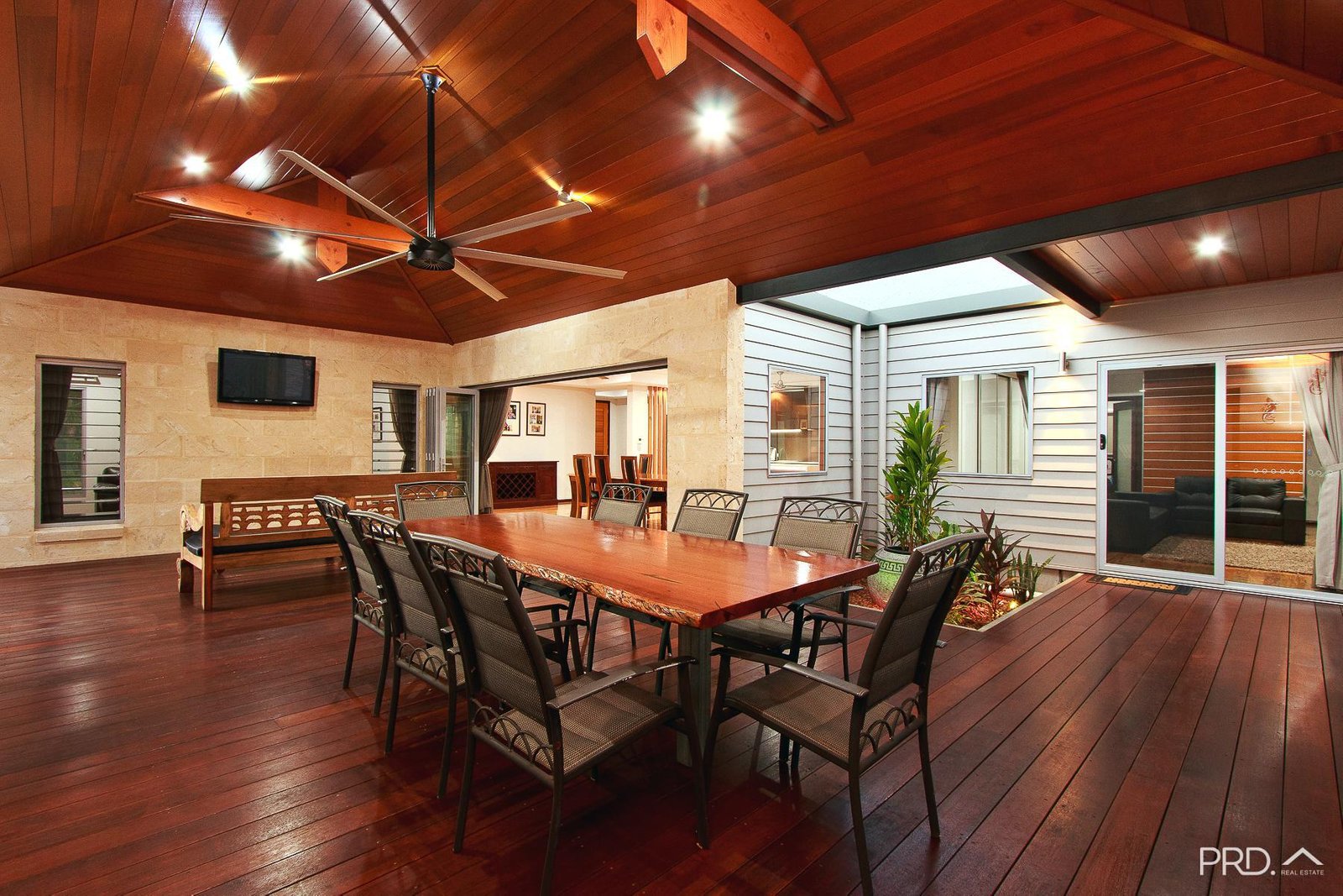 76 Kapang Drive CABLE BEACH 34