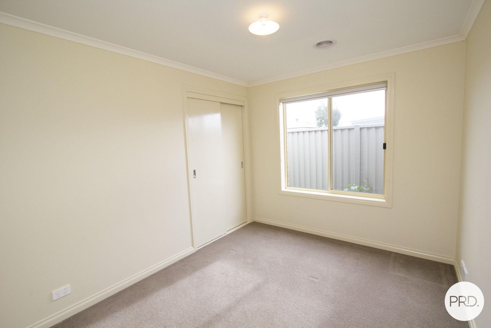 76 Kossuth Street SEBASTOPOL 14