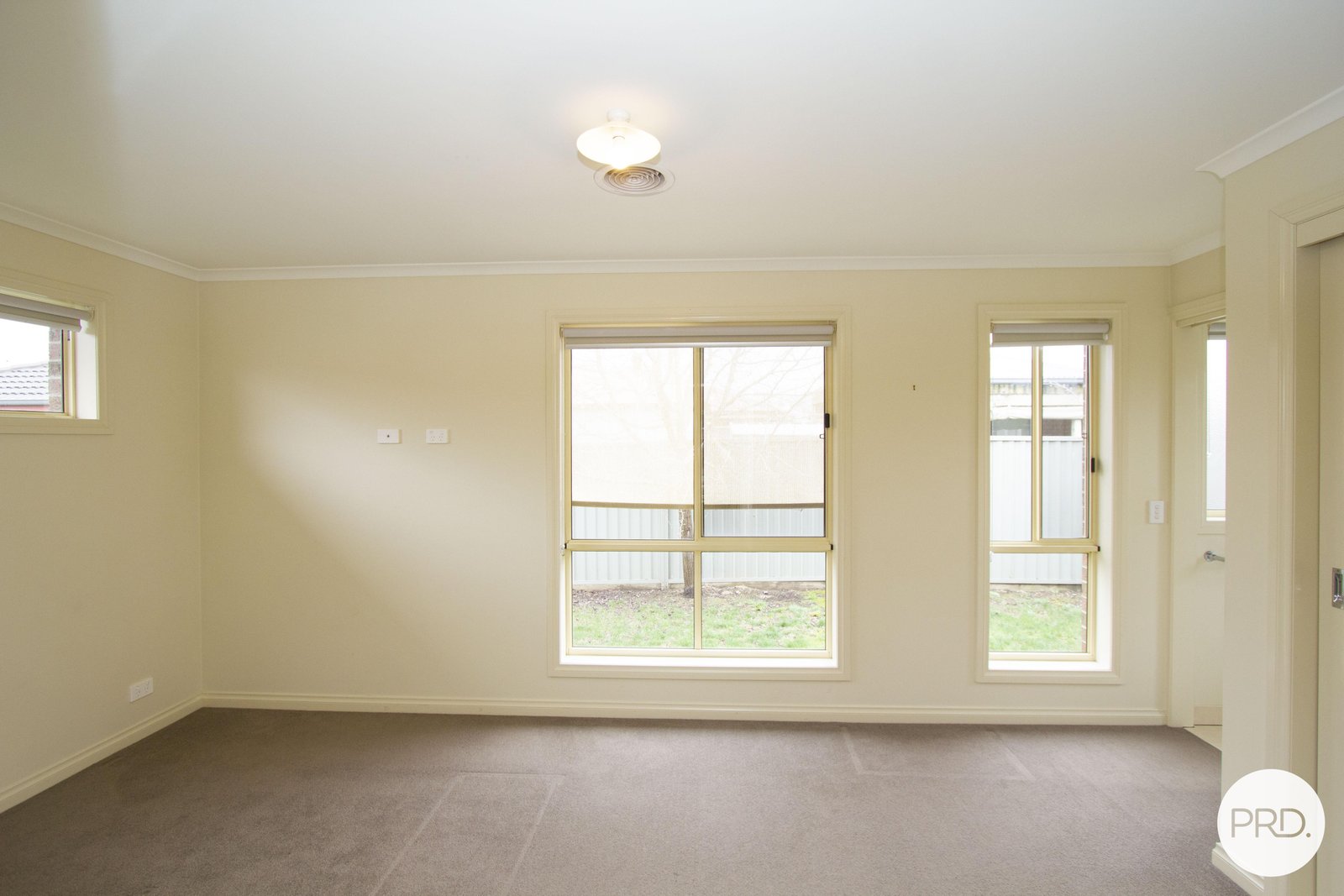 76 Kossuth Street SEBASTOPOL 16