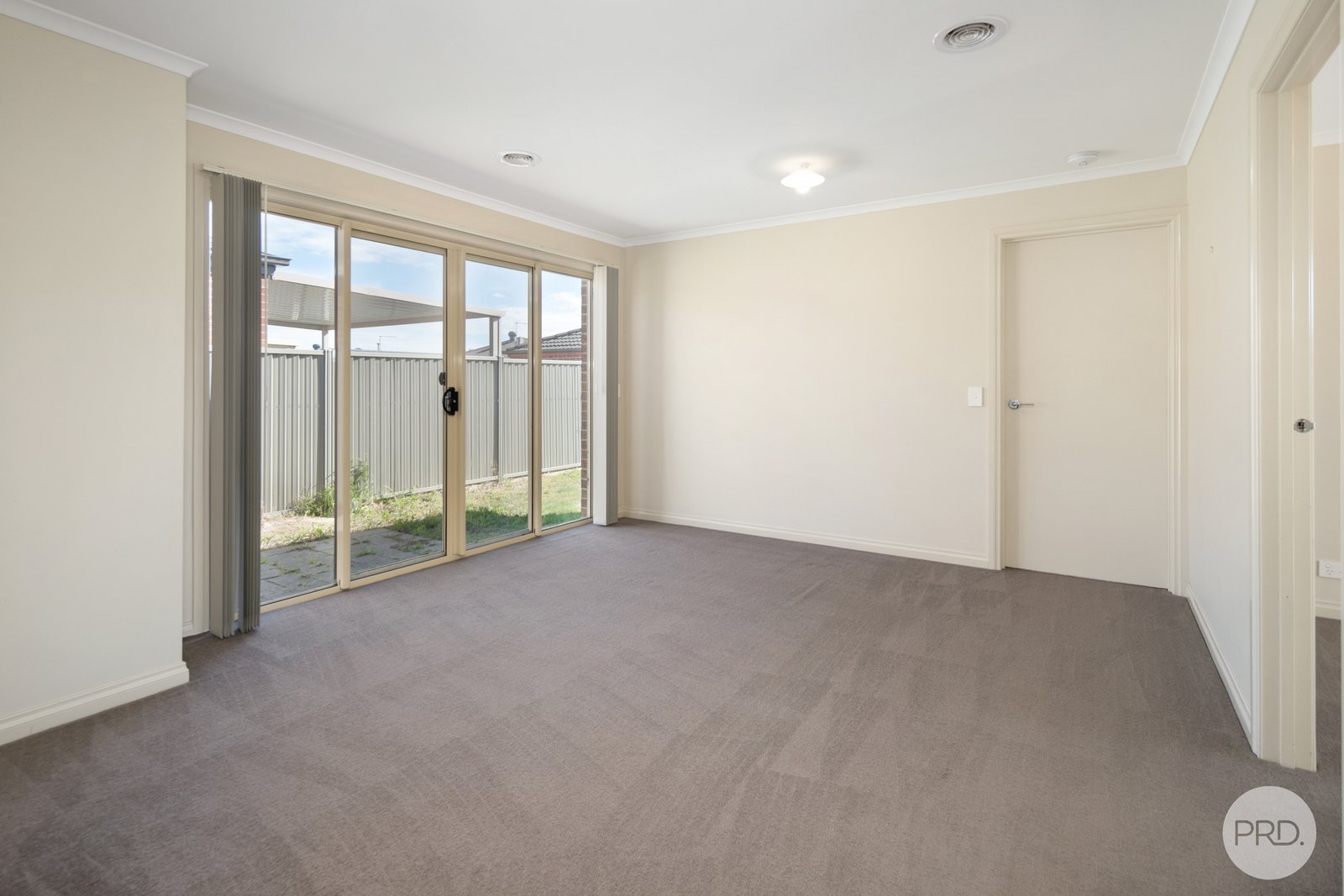 76 Kossuth Street SEBASTOPOL 6