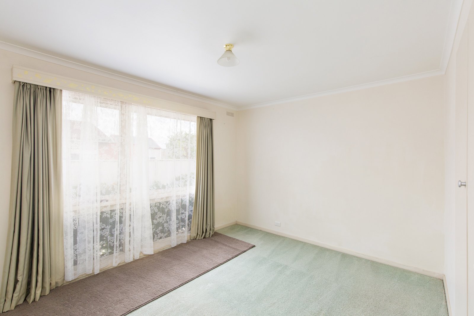 Gallery: 76 Marie Crescent