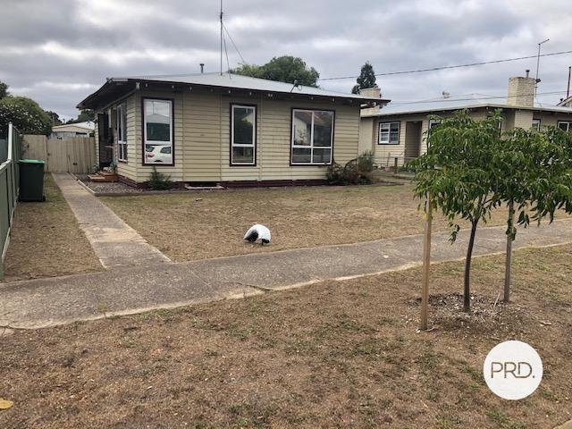 76 Marigold Street WENDOUREE 1