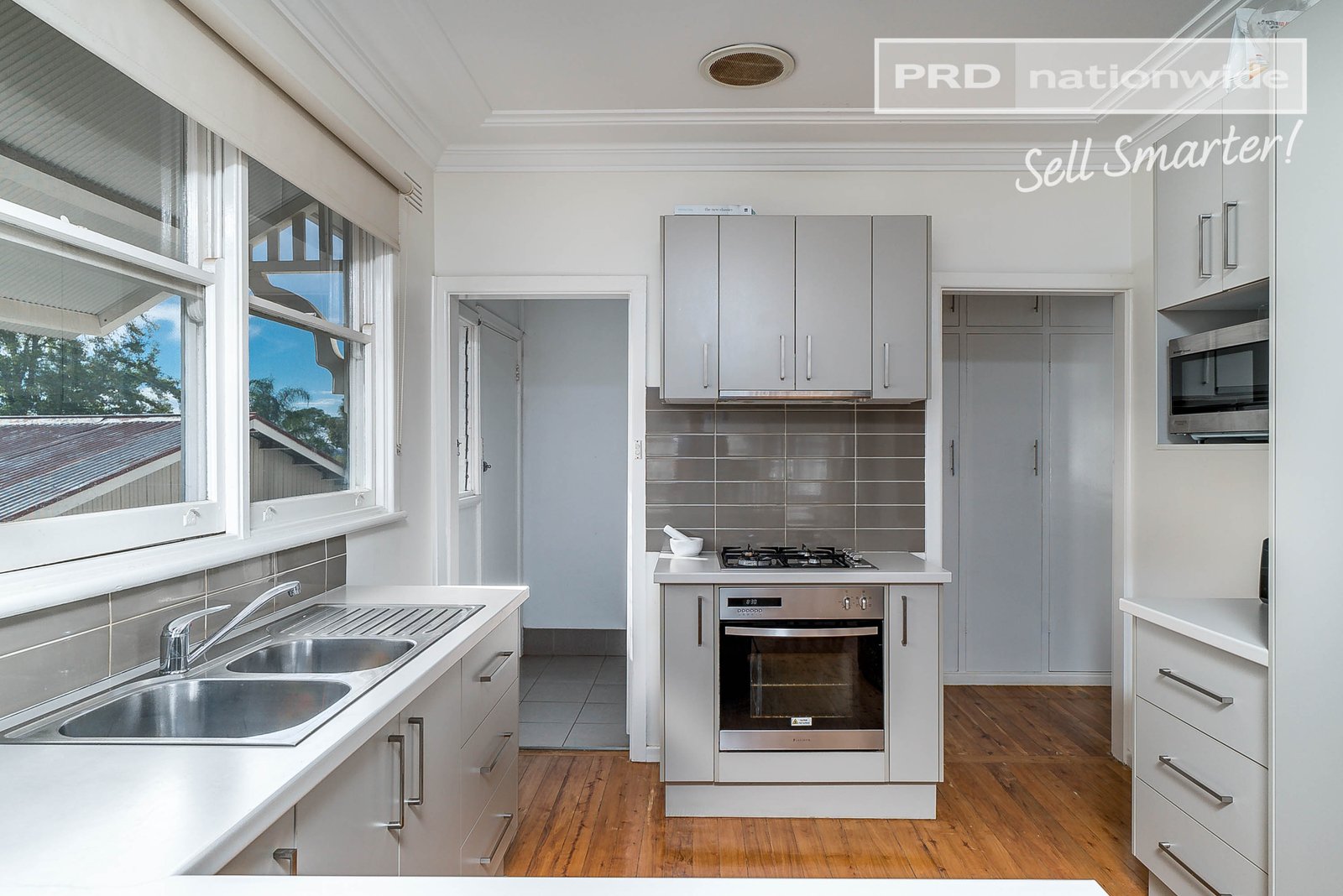 76 Mitchelmore Street TURVEY PARK 2