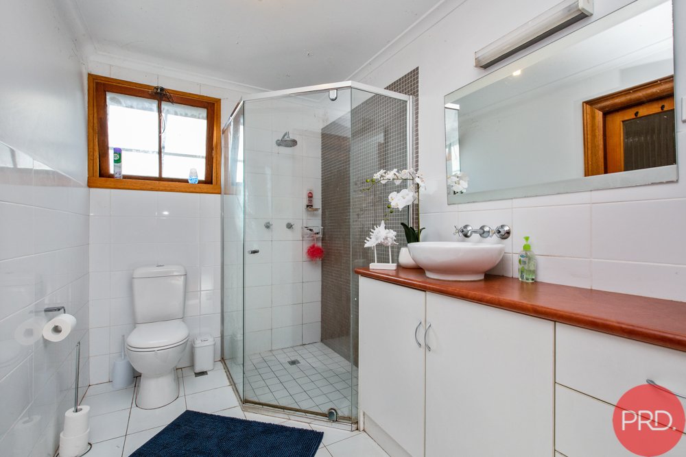 76 Mowbray Lane North VACY 9