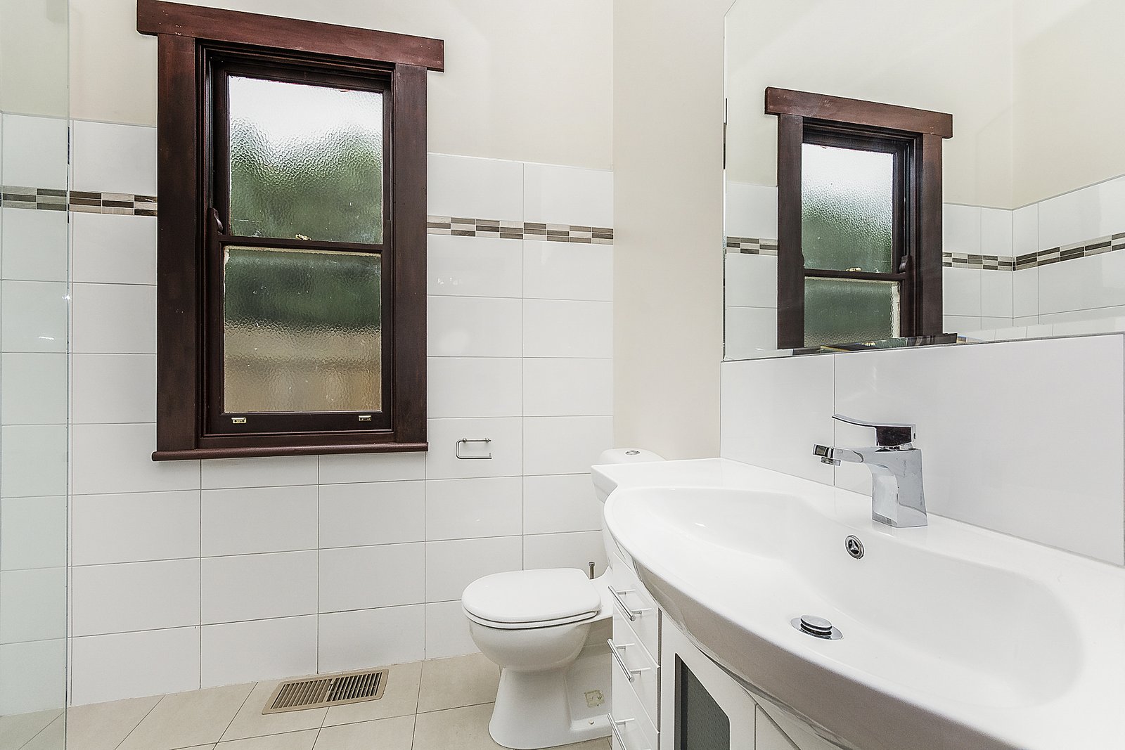 Gallery: 76 Mt Pleasant Road