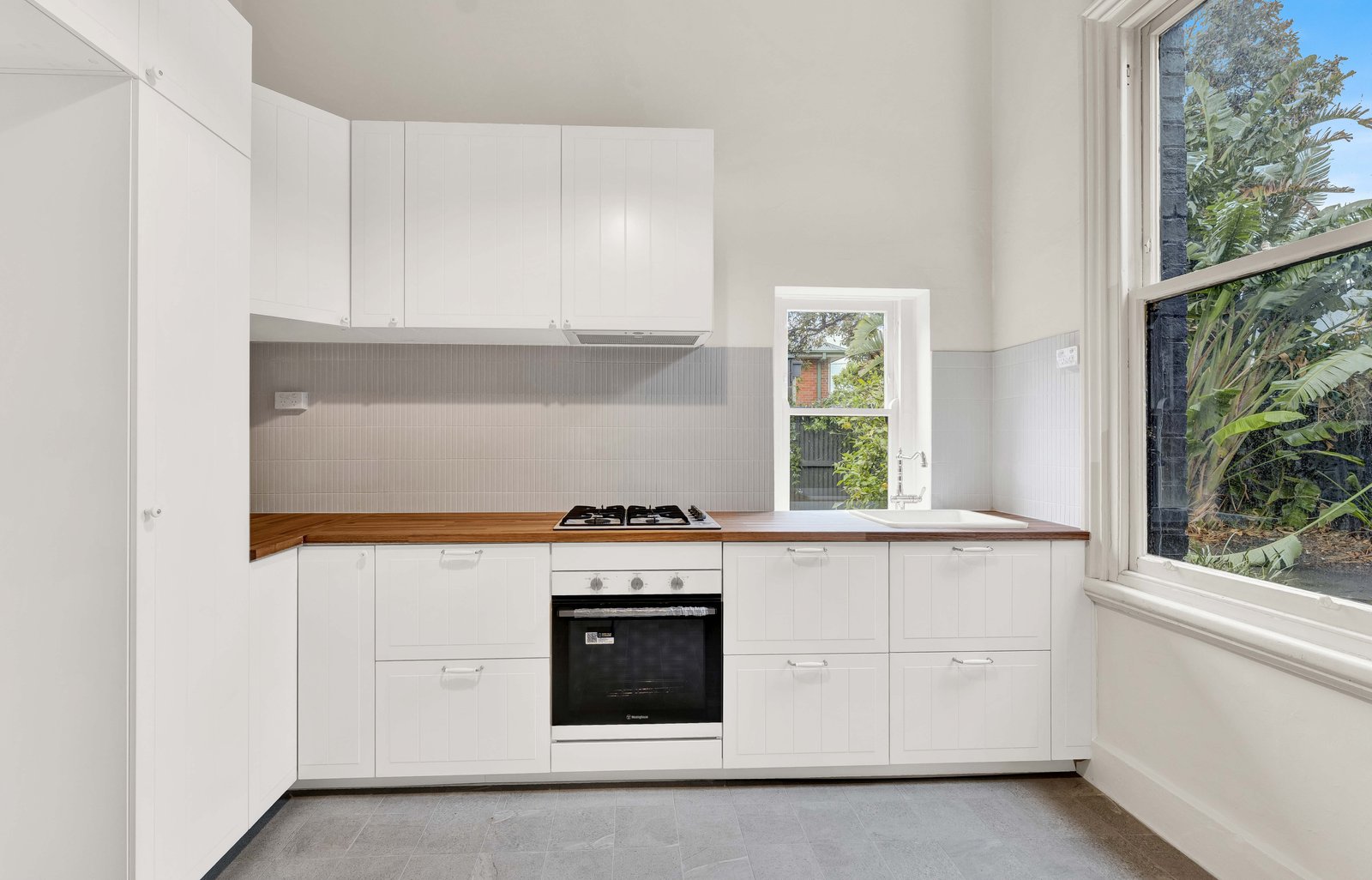 Gallery: 76 Park Street