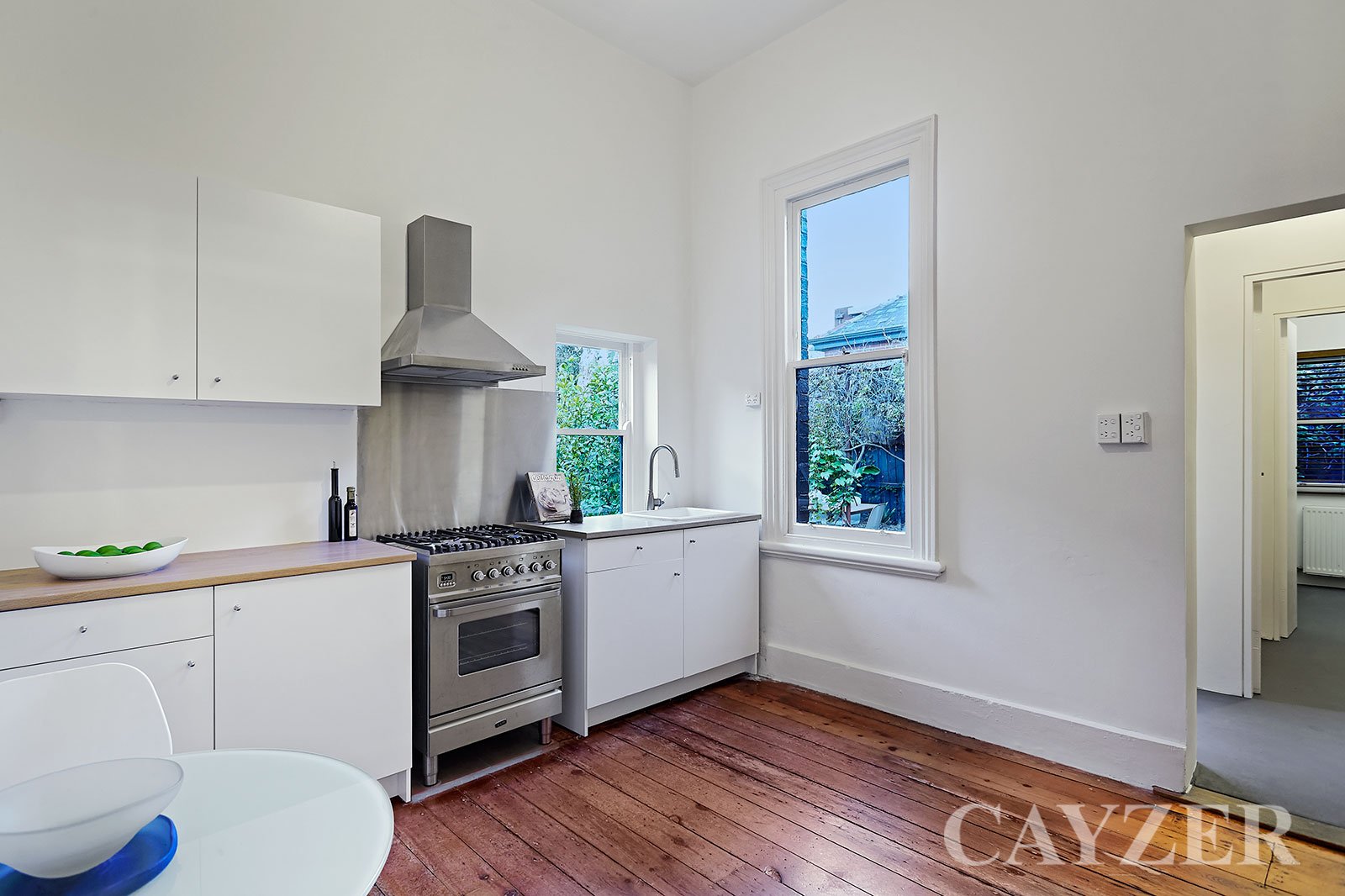 Gallery: 76 Park Street