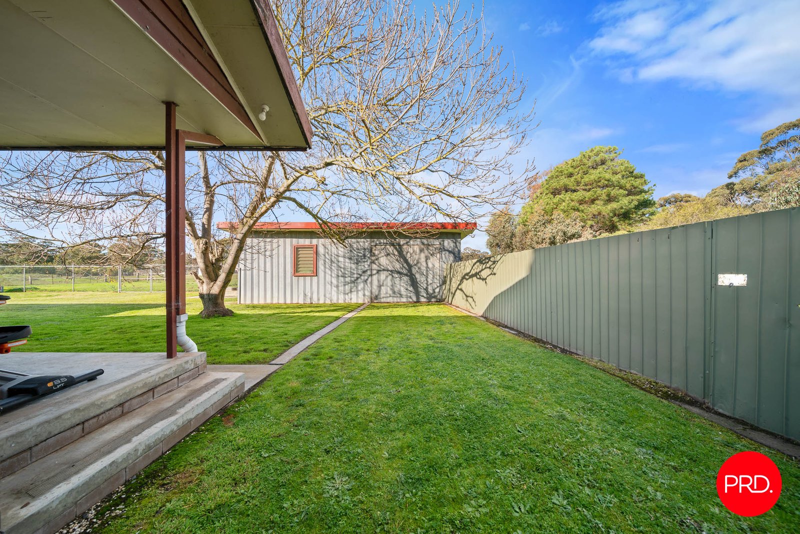 76 Racecourse Road ASCOT 20