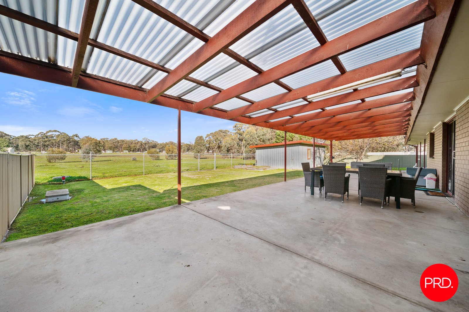 76 Racecourse Road ASCOT 23