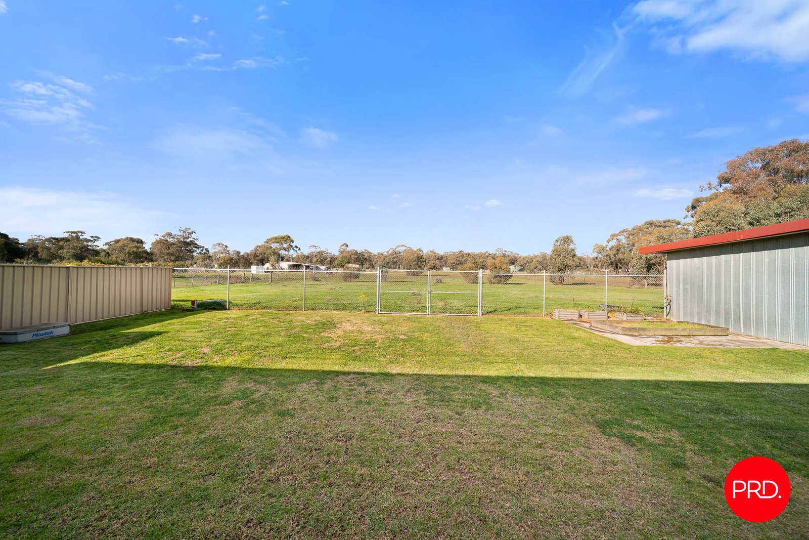 76 Racecourse Road ASCOT 25