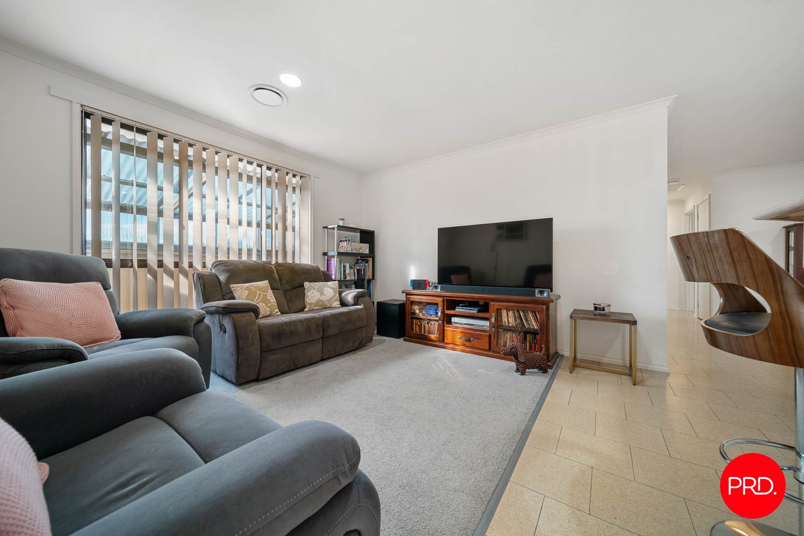 76 Racecourse Road ASCOT 26