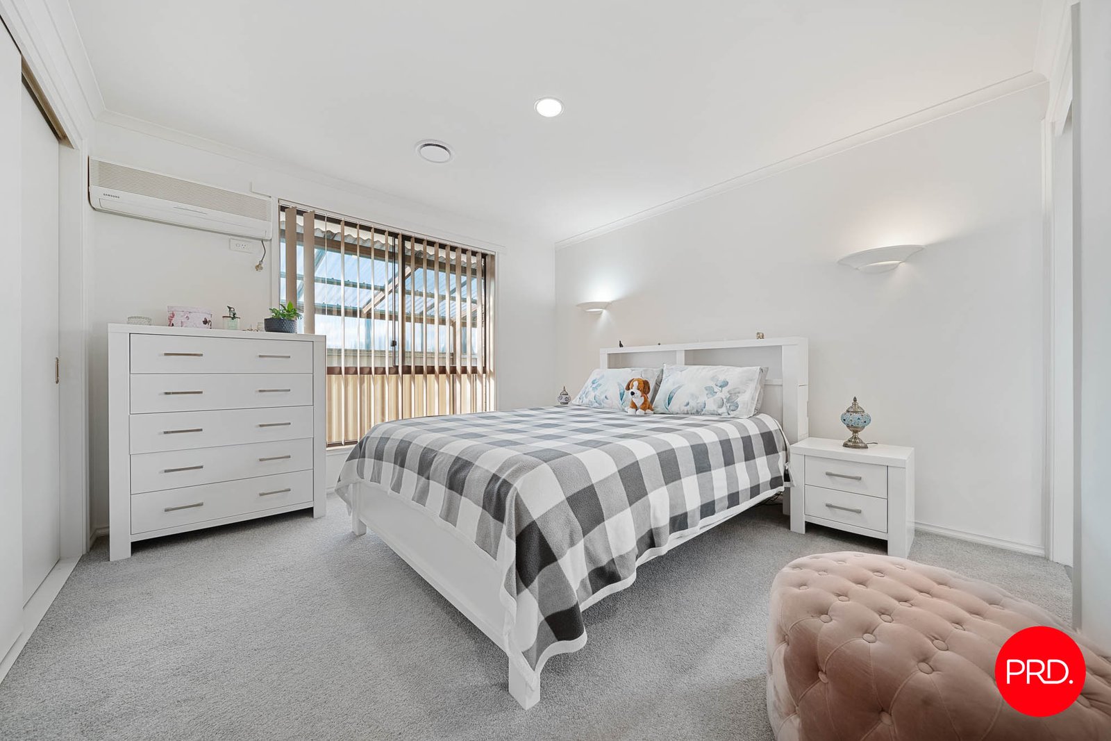 76 Racecourse Road ASCOT 30