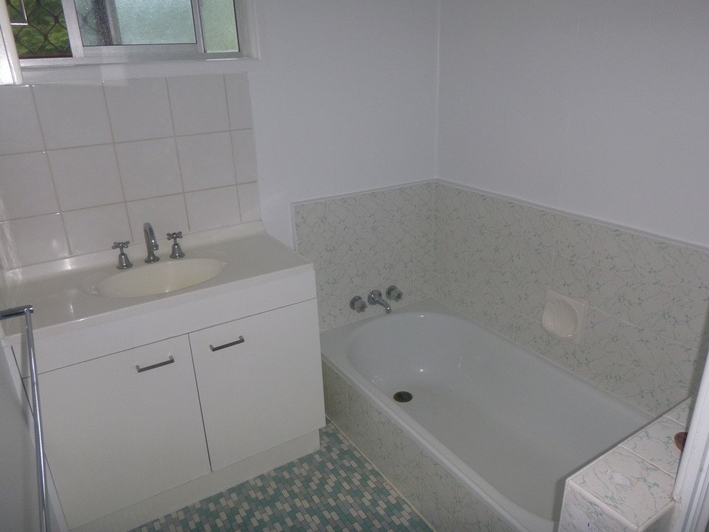 76 Ridge Street NORTHGATE 5