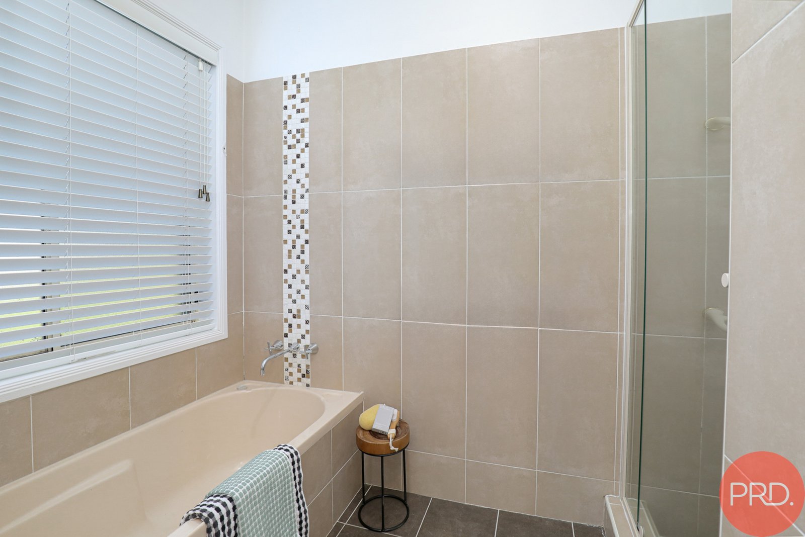 76 River Road WINDELLA 26