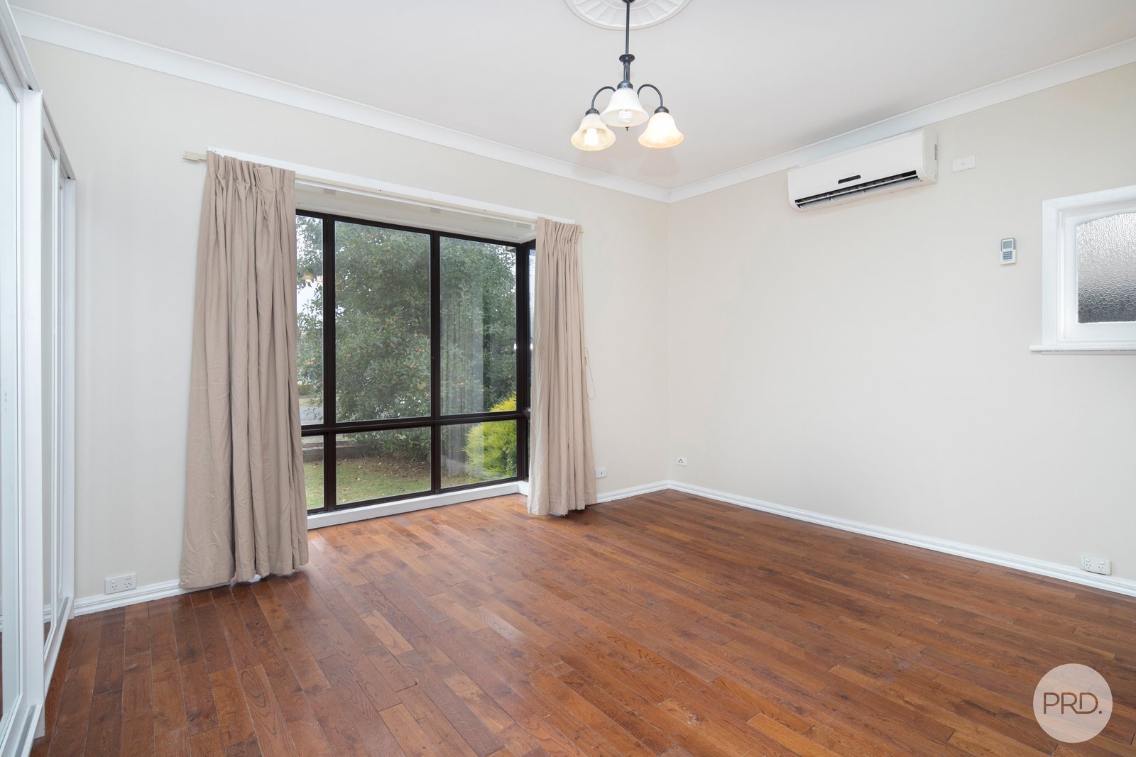 76 Rowlands Street SEBASTOPOL 4