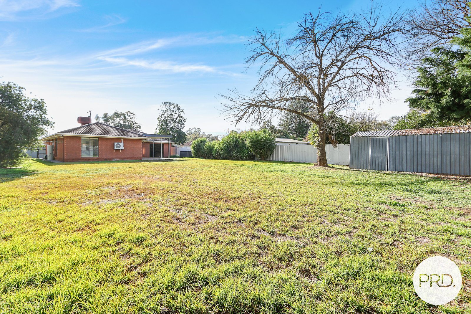 76 Russell Street HOWLONG 16