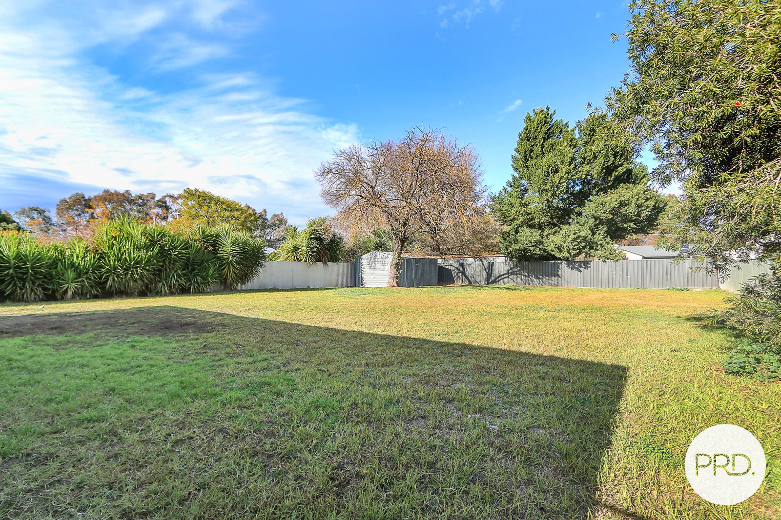 76 Russell Street HOWLONG 17