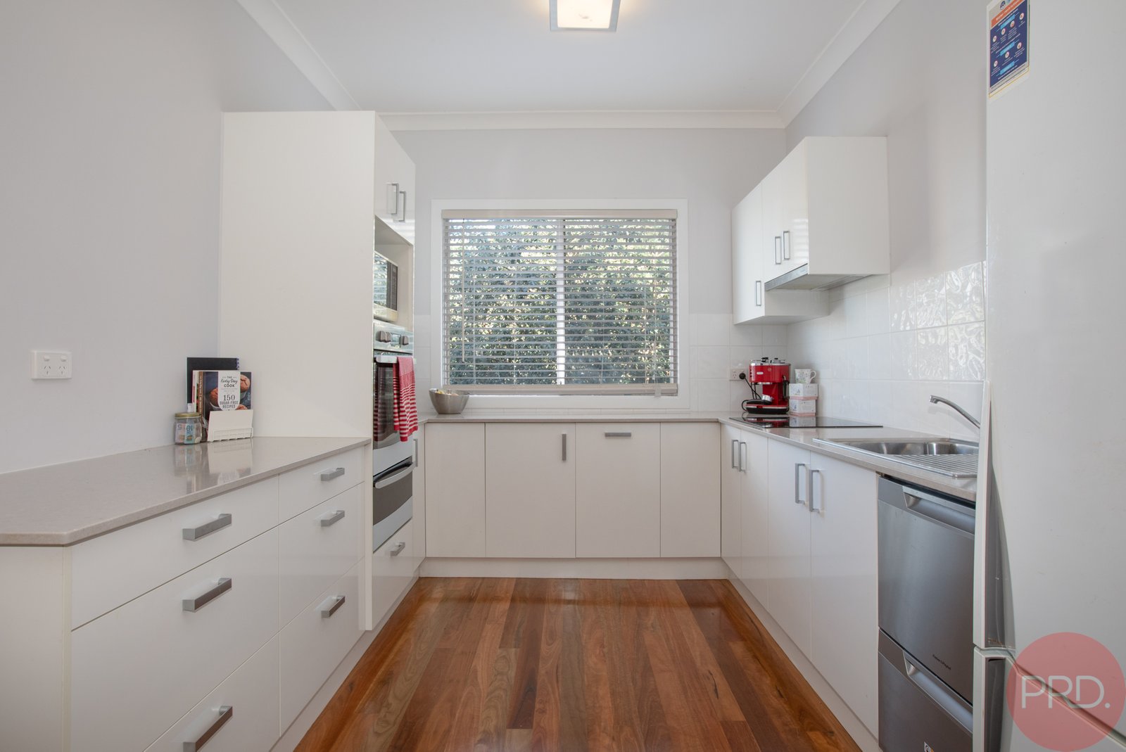 76 Sale Street GRETA 10